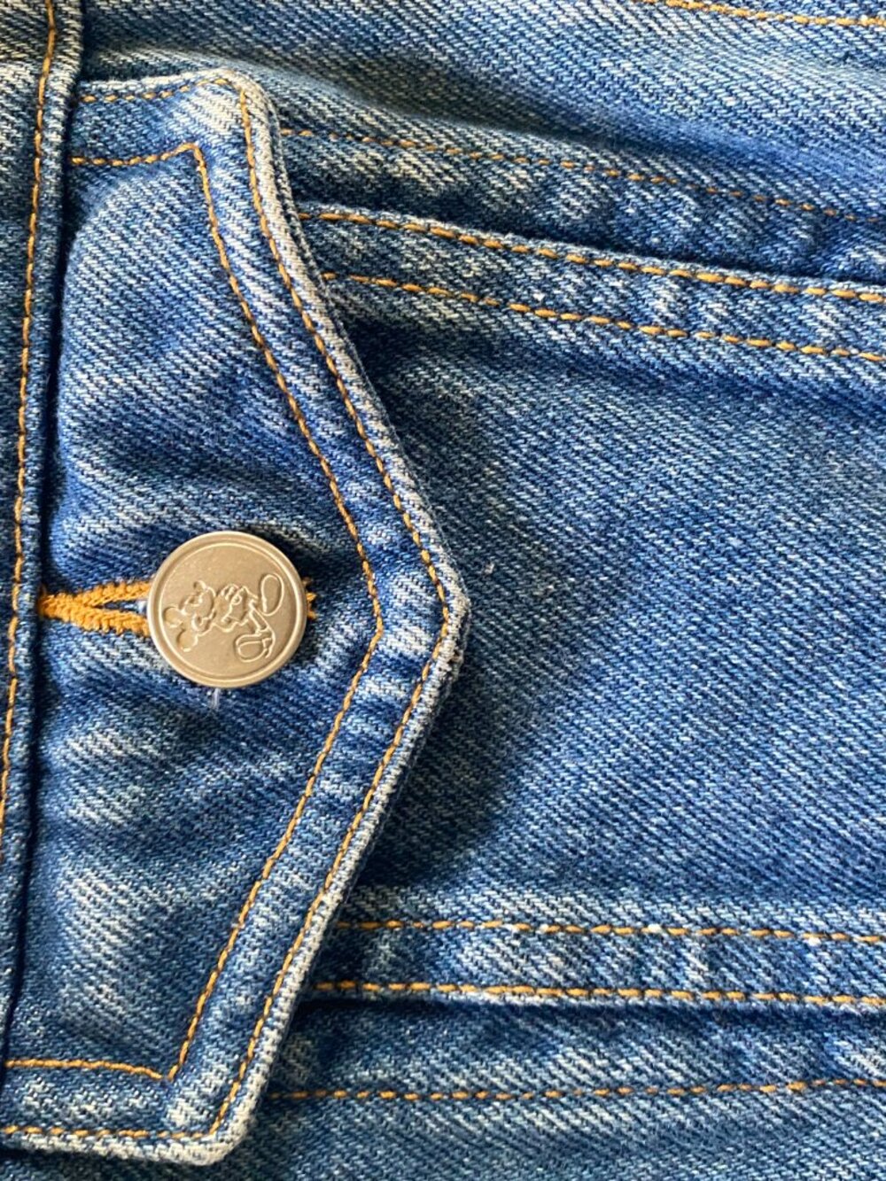 Vintage 90s Disney Store Mickey & Friends Embroidered Denim Jacket Med Wash - Picture 8 of 9